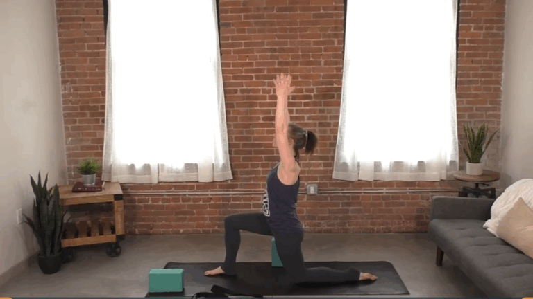 Well-Rounded Slow Flow With Caroline Williams